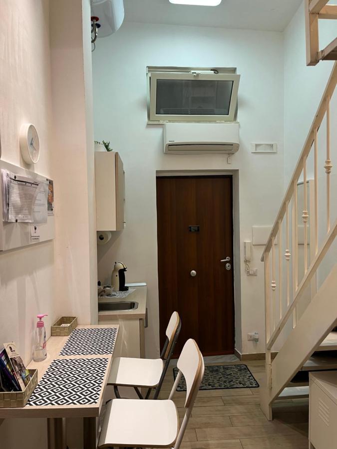 נאפולי La Casina Di Lia In Via Dei Tribunali מראה חיצוני תמונה