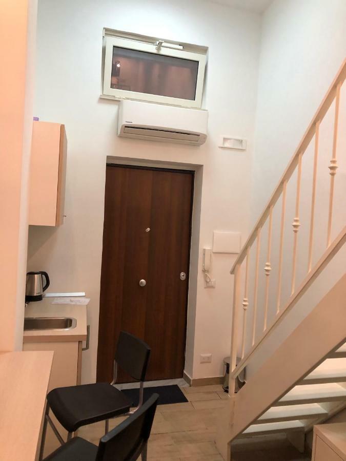 נאפולי La Casina Di Lia In Via Dei Tribunali מראה חיצוני תמונה